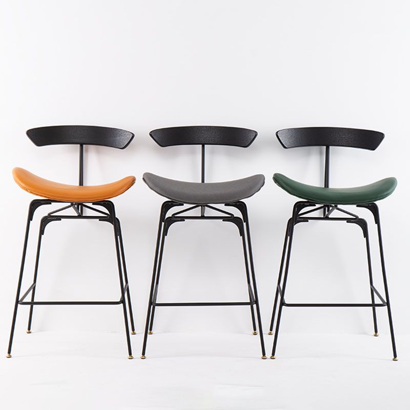 Industrial Matte Finish Leather Barstool Footrest Home Stool Clearhalo 'Bar Furniture' 'Bar Stools' 'bar_stools' 'furn' 'furn_bar_stools' 'Furniture' 'furniture_bar_stools' 'Kitchen & Dining Furniture' 1200x1200_2f9186fa-77d2-44e6-9cdf-42c1e2ee734e