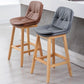Pignes en bois massif contemporain tabourets de comptoir en faux cuir avec repose-pieds