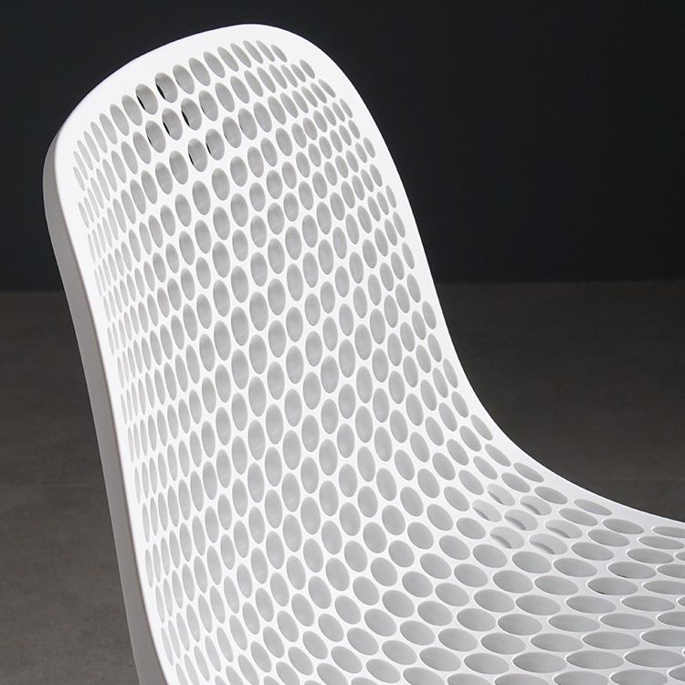 Scandinavian Style Plastic Dining Armless Chair Solid Back Chair with Wooden Legs Clearhalo ' kitchen&dining_furn' 'Dining Chairs' 'Dining Tables & Seating' 'dining_chair' 'furn' 'furn_dining_chair' 'Furniture' 'furniture_dining_chair' 'Kitchen & Dining Furniture' 'kitchen' 1200x1200_2fd6ed93-5de3-48a2-84f9-5fa814af3b10