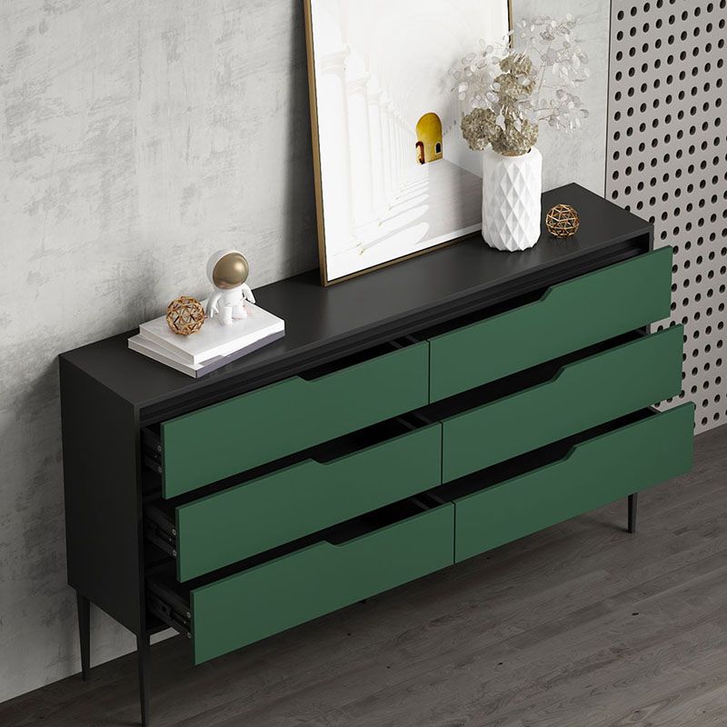 Eigentijdse horizontale houten ladekast, slaapkamer, lingeriekast, ladekast met lade