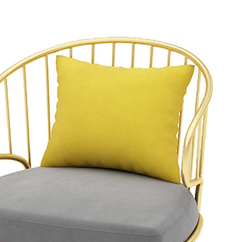 Contemporary Kitchen Dining Armchair Metal Side Dining Chairs in Gold Clearhalo 'Dining Chairs' 'Dining Tables & Seating' 'dining_chair' 'furn' 'furn_dining_chair' 'Furniture' 'Kitchen & Dining Furniture' 1200x1200_2ffc8625-12f0-45a3-bfd4-5cbe9caee5e7