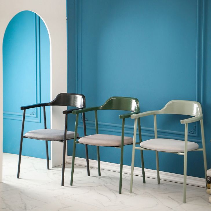 Contemporary Style Dining Chair Metal Open Back Dining Arm Chair Clearhalo 'Dining Chairs' 'Dining Tables & Seating' 'dining_chair' 'furn' 'furn_dining_chair' 'Furniture' 'Kitchen & Dining Furniture' 1200x1200_303fd1fe-8d4e-4729-bf70-e08b39dc33a5