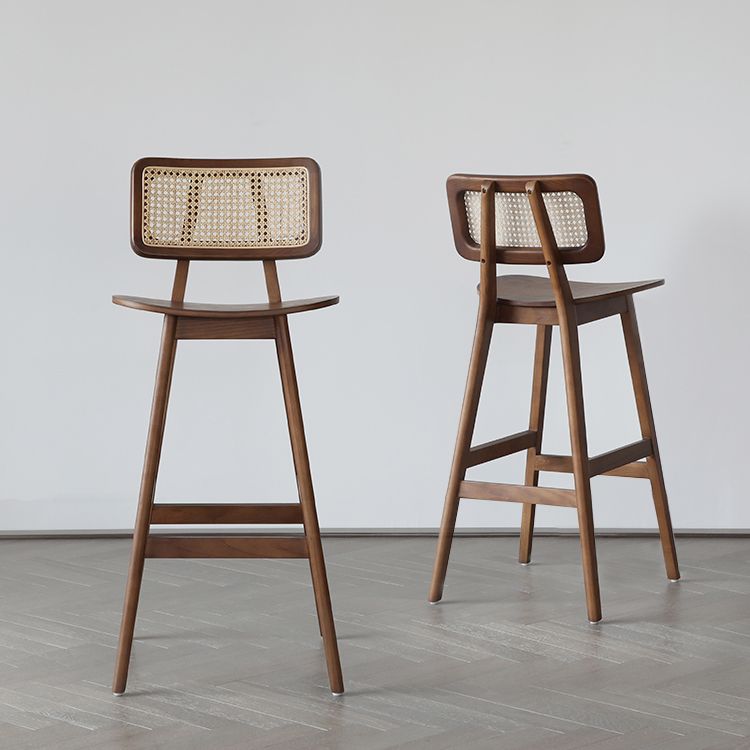 ブリストルのためのソリッドウッドバースツールモダンバックレストカウンタースツール