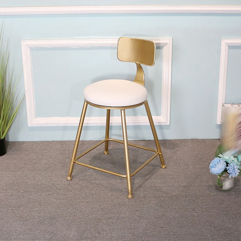 Glam Metal Bar and Counter Stool Low Back Stool with 4 Gold Legs Clearhalo 'Bar Furniture' 'Bar Stools' 'bar_stools' 'furn' 'furn_bar_stools' 'Furniture' 'furniture_bar_stools' 'Kitchen & Dining Furniture' 1200x1200_307dfd01-9c01-4a05-8f1d-6c380ecc9276