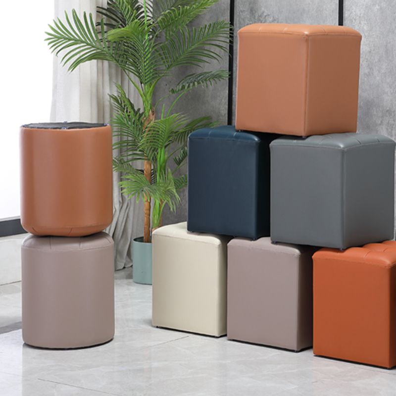 Round Genuine Leather Ottoman Standard Tufted Plain Water Resistant Modern Ottoman Clearhalo 'furn' 'furn_ottomans_poufs' 'Furniture' 'Living Room Furniture' 'Ottomans & Poufs' 'ottomans_poufs' 1200x1200_308d287c-9901-4a25-8dba-c4533c7756ae