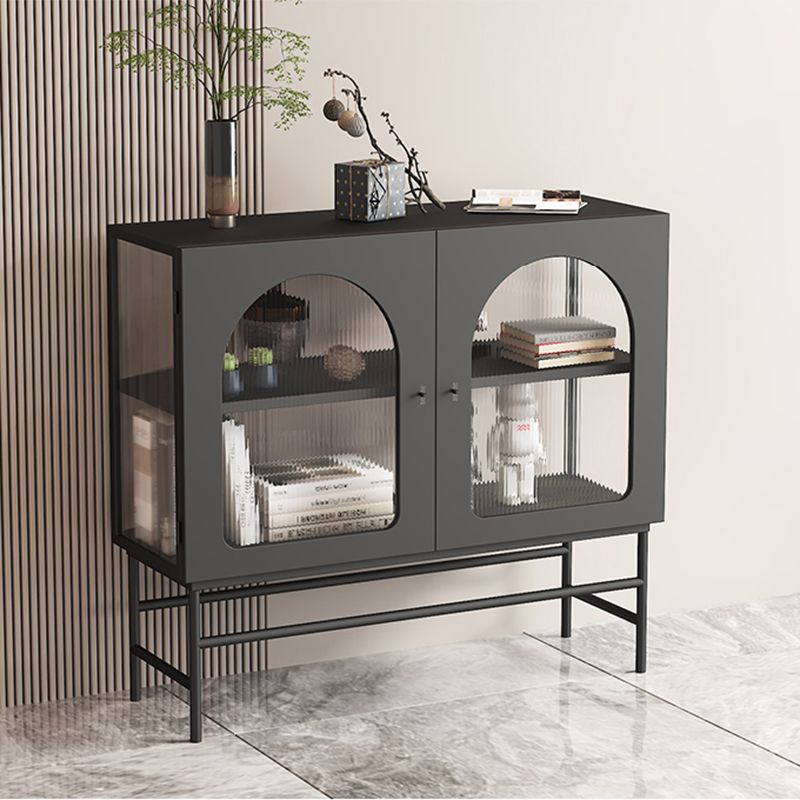 Aparador de cocina con puertas de vidrio Servidor de comedor glamoroso con marco de metal