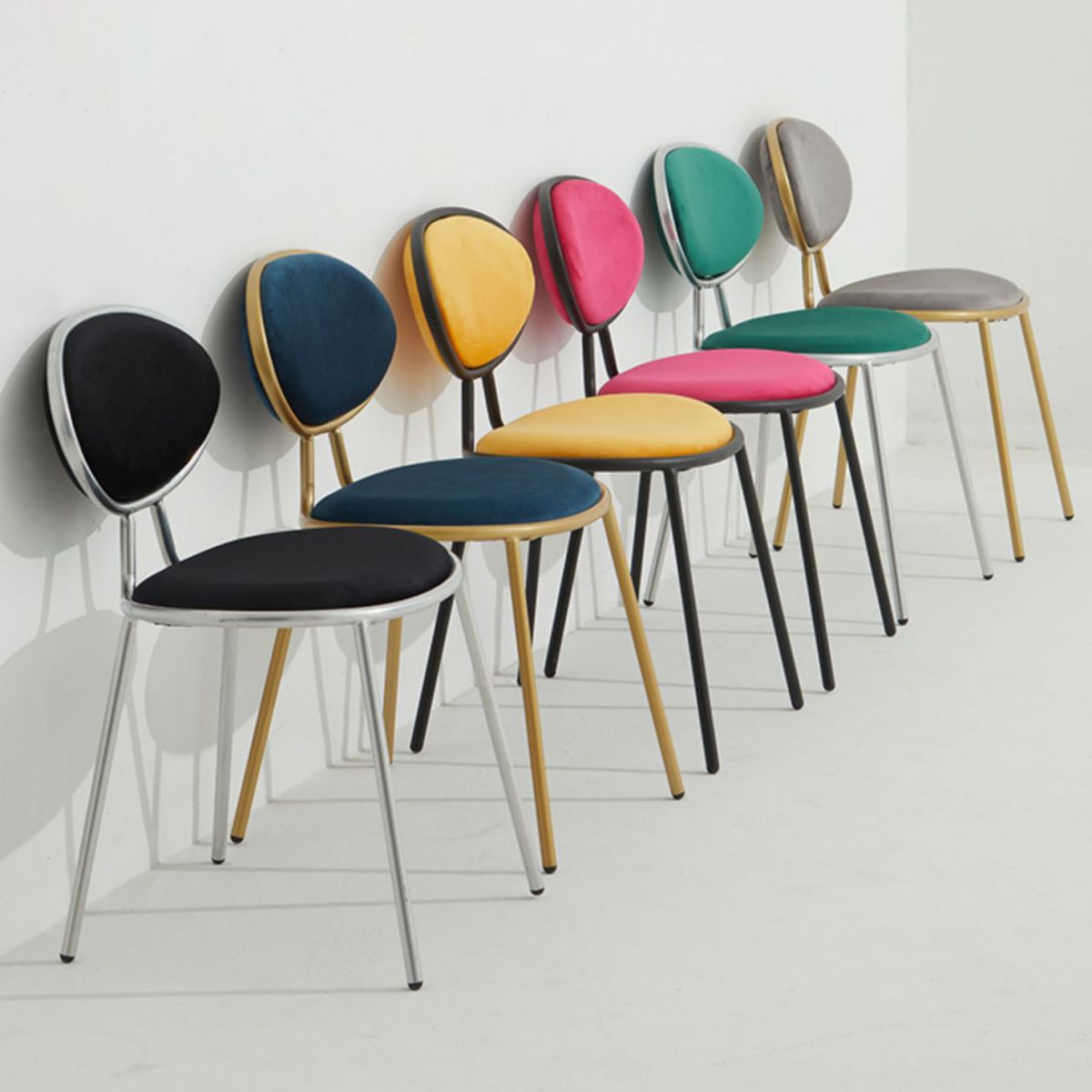 Chaise latéral glam glamour en velours chaise latéral rembourrée pour la maison