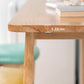 Eigentijdse rechthoekige bartafel Massief houten bar-eettafel met voetsteun