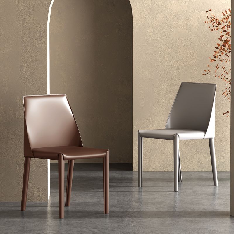 Chaise de salle à manger en cuir de cuisine moderne, chaise Parsons en finition mate pour la maison