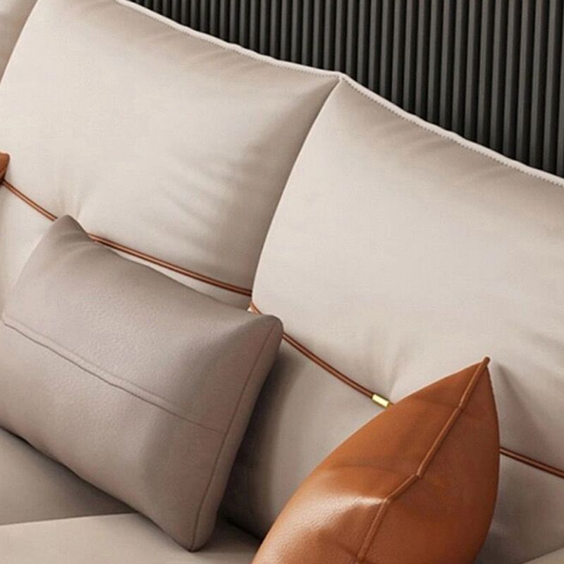 Bâle à 4 places en cuir en cuir en coupe sectionnelle avec oreillers
