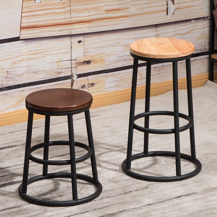 Modern Style Iron Bar Stool With Footrest Game Hall Bar Stool 30-inches Clearhalo 'Bar Furniture' 'Bar Stools' 'bar_stools' 'furn' 'furn_bar_stools' 'Furniture' 'furniture_bar_stools' 'Kitchen & Dining Furniture' 1200x1200_31d4f87c-5dcc-4d5e-82e1-0e5898e18ab0