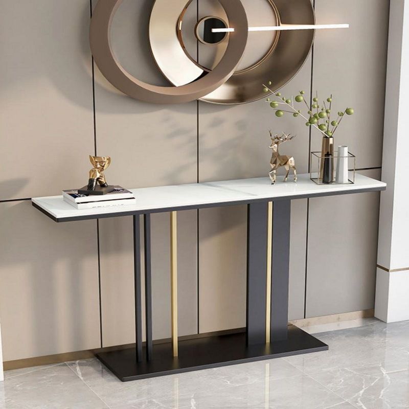 Table d'accent console contemporain avec base de piédestal noir et haut en marbre