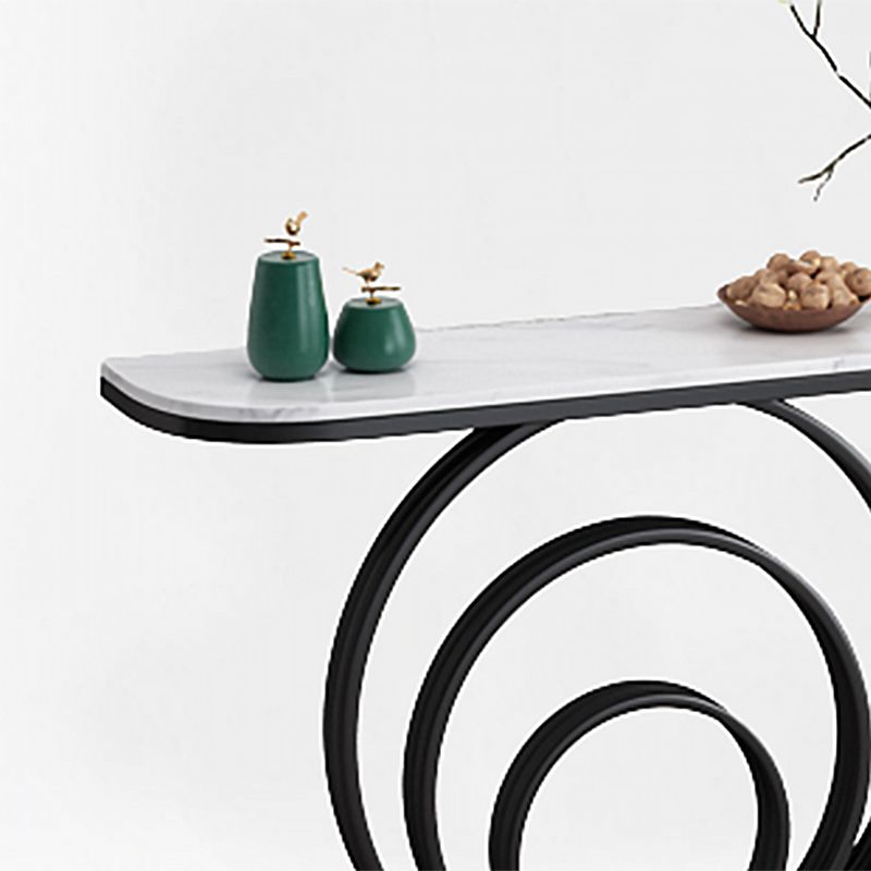 Tavolo da console mezzaluna moderna tavola accento in pietra con base nera metallica