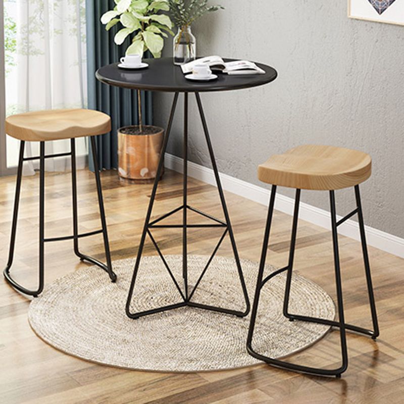 Wood Modern Bar Stool Backless Natural Contoured Seat Stool with Iron Legs Clearhalo 'Bar Furniture' 'Bar Stools' 'bar_stools' 'furn' 'furn_bar_stools' 'furniture_bar_stools' 'Kitchen & Dining Furniture' 'kitchen&dining_furn' 'kitchen' 'kitchen_furn' Furniture' 1200x1200_32088753-b9ee-4b84-a489-d66963ec1076