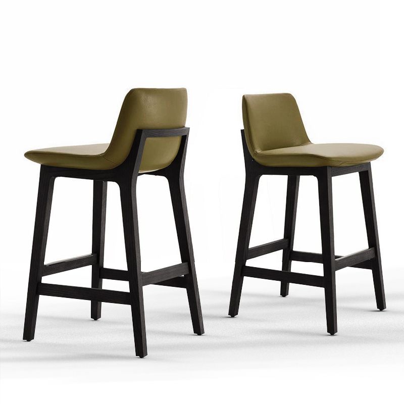 Scandinavische binnenbarkrukken massieve houten kruk met voetsteun