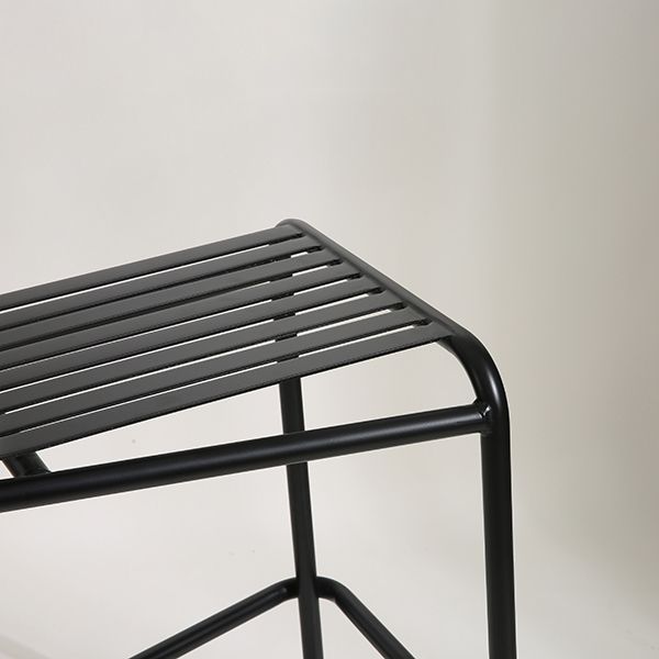 Table de table de bar en fer carrée industrielle 1/2 pièces Table de comptoir avec tabourets hauts métalliques