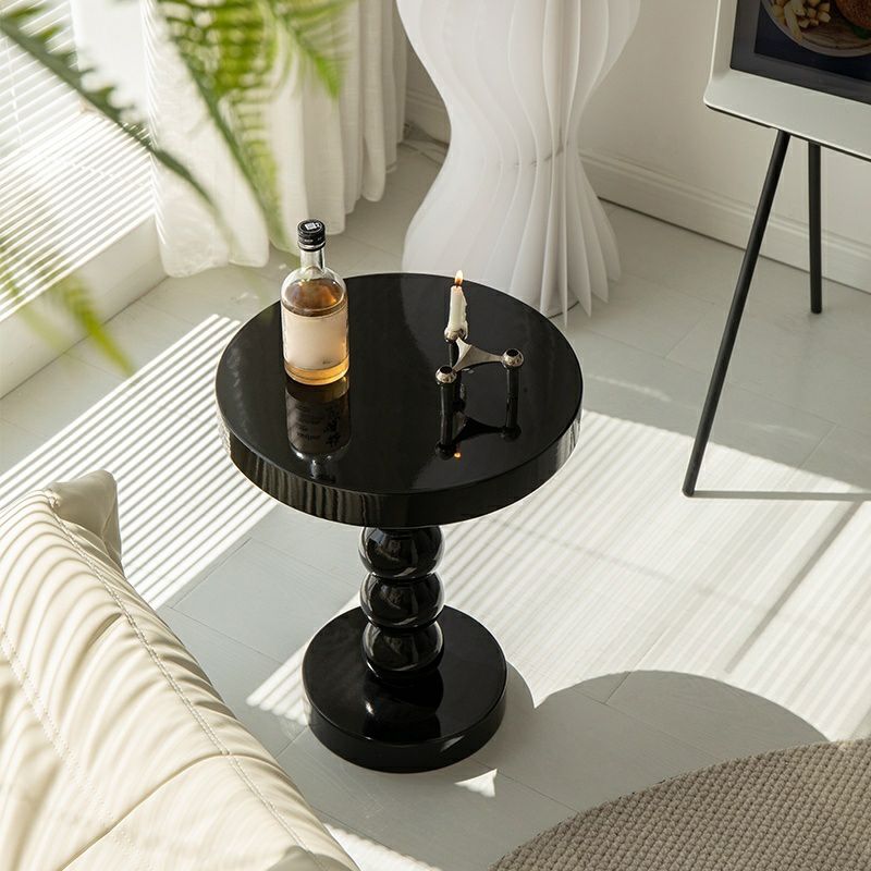 Pedestal End Table in Wood Round Top Living Room Corner Table Clearhalo 'Coffee & Accent Tables' 'End & Side Tables' 'end_side_tables' 'furn' 'furn_end_side_tables' 'Furniture' 'Living Room Furniture' 1200x1200_324d87b4-d31b-400f-92b2-f36535b713f0