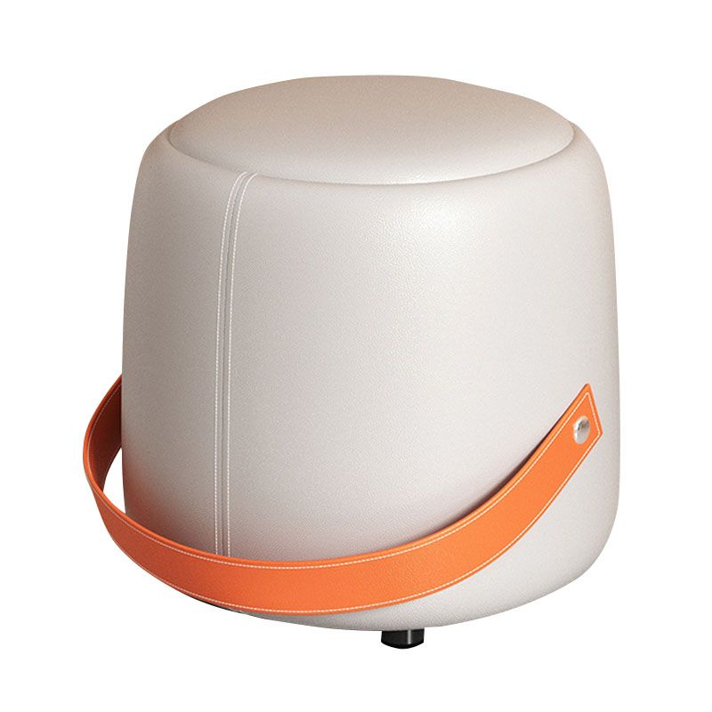 Moderno pouf pouf in finta pelle in pelle imbottita ottomana