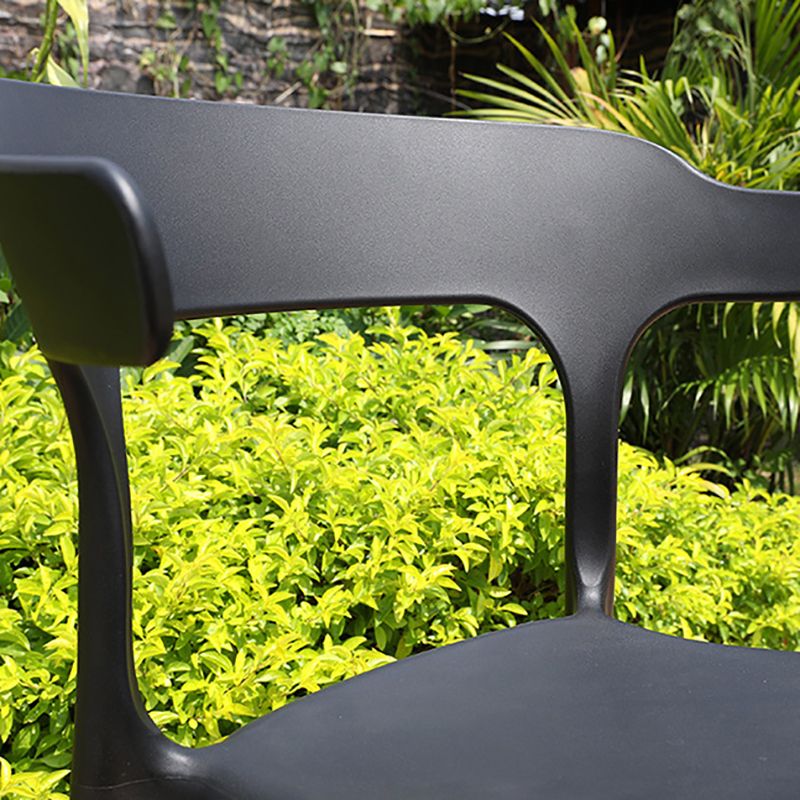 Nordic Style Side Chair Plastic Open Back Dining Side Chair for Patio Dining Clearhalo 'Dining Chairs' 'Dining Tables & Seating' 'dining_chair' 'furn' 'furn_dining_chair' 'Furniture' 'furniture_dining_chair' 'Kitchen & Dining Furniture' 1200x1200_3271fe41-ba55-45fc-be87-ec3b70fad377