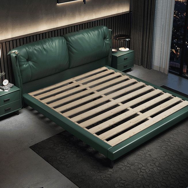 Legno dell'Europa settentrionale e vera pelle con testata imbottita