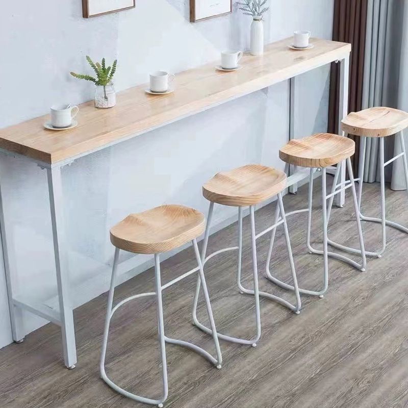 Table à manger du bar en bois en pin table de bar de luxe traditionnelle avec base de traîneau