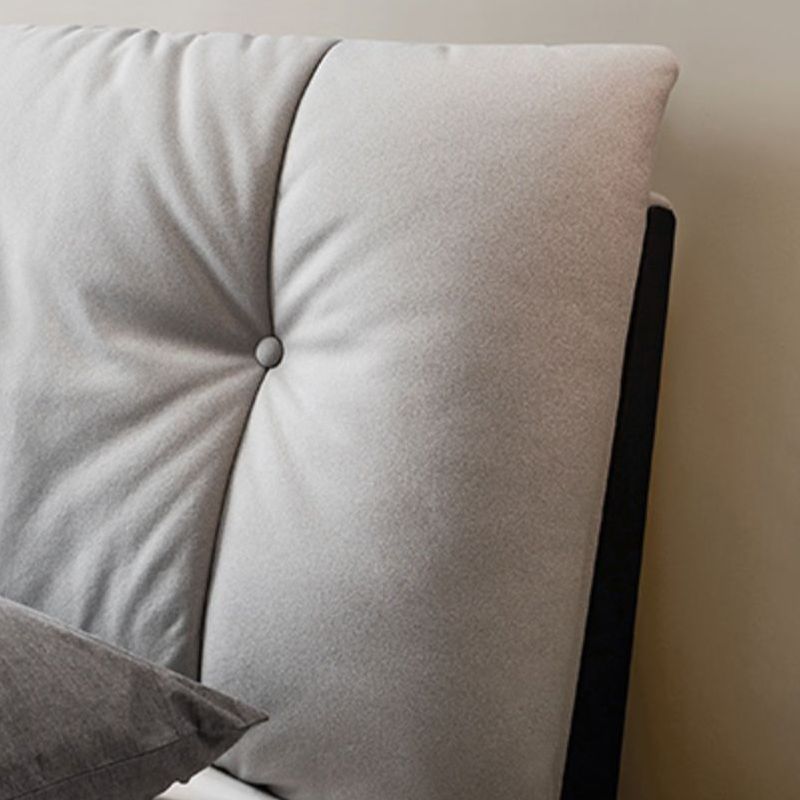 Letto standard grigio da 40,55 "con materasso con headboard rivestito