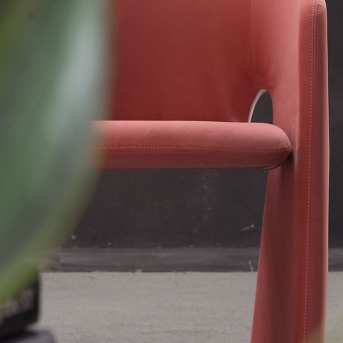 Designer Style Coffee Shop Velvet Arm Chair Matte Finish Solid Back Dining Chair Clearhalo ' kitchen&dining_furn' 'Dining Chairs' 'Dining Tables & Seating' 'dining_chair' 'furn' 'furn_dining_chair' 'Furniture' 'furniture_dining_chair' 'Kitchen & Dining Furniture' 'kitchen' 1200x1200_32ca215e-c8b2-47ff-8cc2-961fc5948962