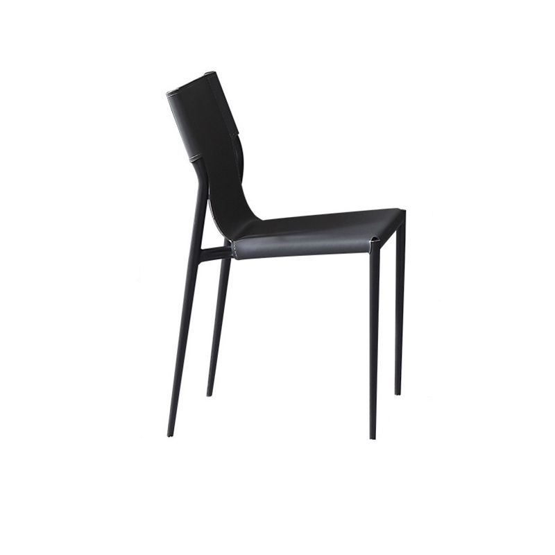 Conjunto de mesa de maquillaje de tocador de piedra simple contemporánea con espejo y taburetes