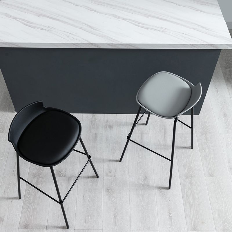 Contemporary Metal Frame Bar Stool Low Back PU Leather Bar Stool for Living Room Clearhalo 'Bar Furniture' 'Bar Stools' 'bar_stools' 'furn' 'furn_bar_stools' 'Furniture' 'Kitchen & Dining Furniture' 1200x1200_338b6c9b-13df-4a20-8424-db3394ba4336