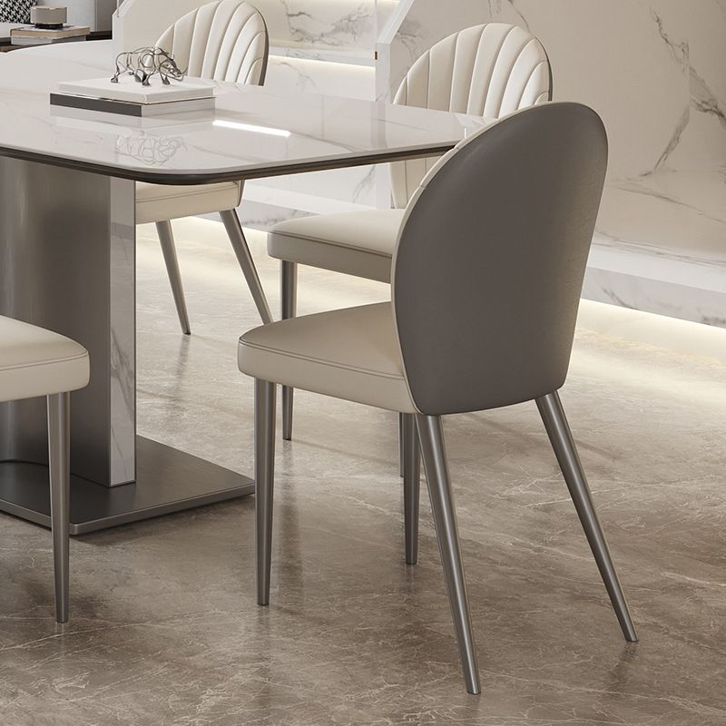 現代のサイドチェアメタルソリッドバックダイニングルーム屋内の椅子