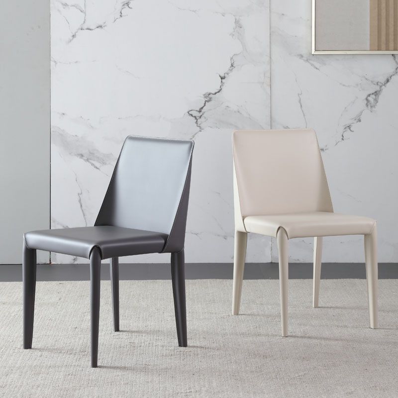 Chaises latérales de salle à manger en cuir contemporain chaise arrière solide sans arme pour cuisine