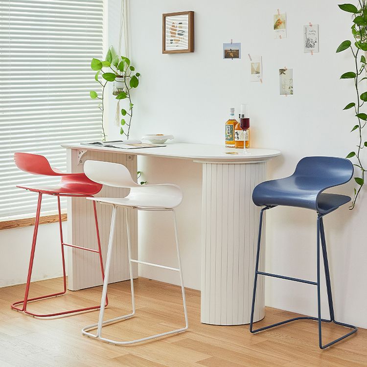 Scandinavian Restaurant Footrest Stool Matte Finish Plastic Bar Stool Clearhalo 'Bar Furniture' 'Bar Stools' 'bar_stools' 'furn' 'furn_bar_stools' 'Furniture' 'furniture_bar_stools' 'Kitchen & Dining Furniture' 1200x1200_341ebc60-54ce-42a4-aa53-e4bc62358544