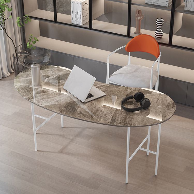 Escritorio de escritura curva glamorosa escritorio de oficina de piedra casera con patas de metal