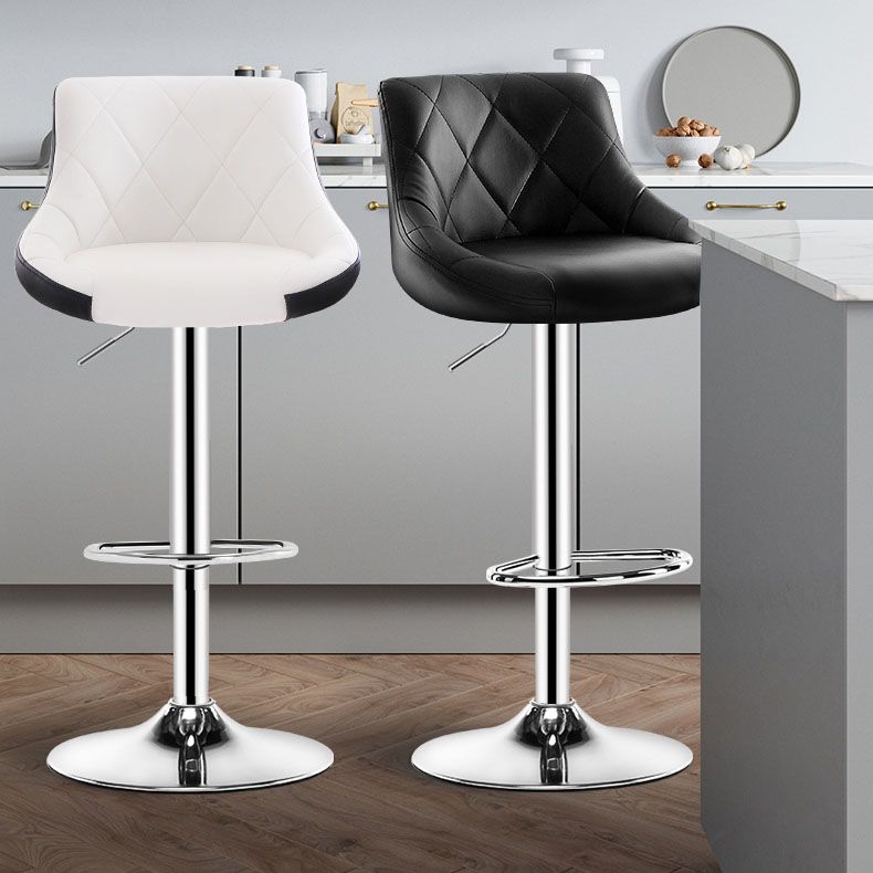 Sgabello da cuscino in pelle bassa in metallo in metallo scandinavo con base di ferro per bar