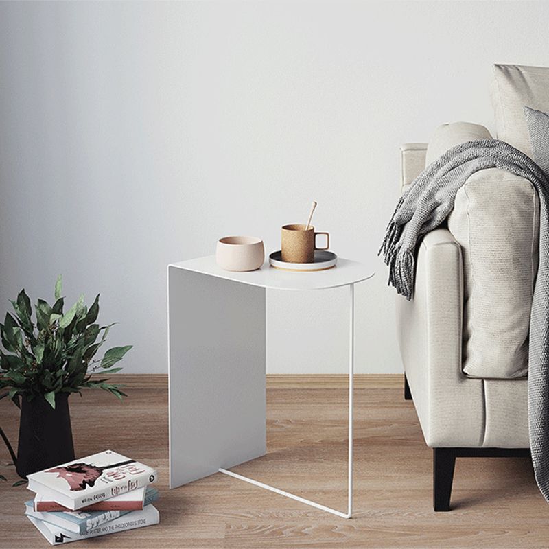 Rustic Sofa Side Accent Table Metal Abstract Living Room Accent Side Table Clearhalo 'Coffee & Accent Tables' 'End & Side Tables' 'end_side_tables' 'furn' 'furn_end_side_tables' 'Furniture' 'Living Room Furniture' 1200x1200_3548a0c4-2bc7-4c72-9882-13b1b0225ea8