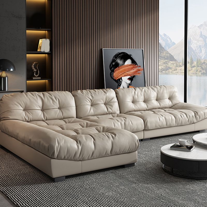 Sofá minimalista de cuero sintético contemporáneo y cojines con almohada de almohada de chaise sofá