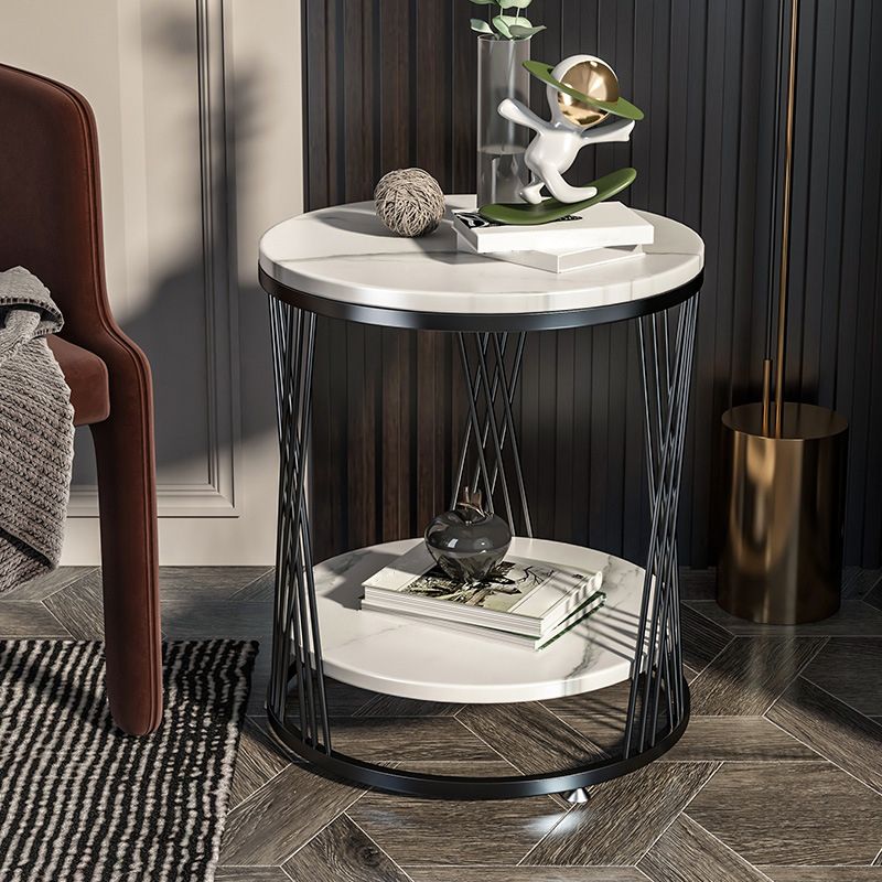 Marco de mármol modernista con estante redonda de mesa de estar de doble nivel