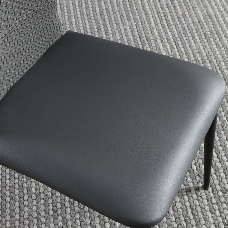 Chaises latérales sans bras de style industriel avec des jambes en métal pour la cuisine