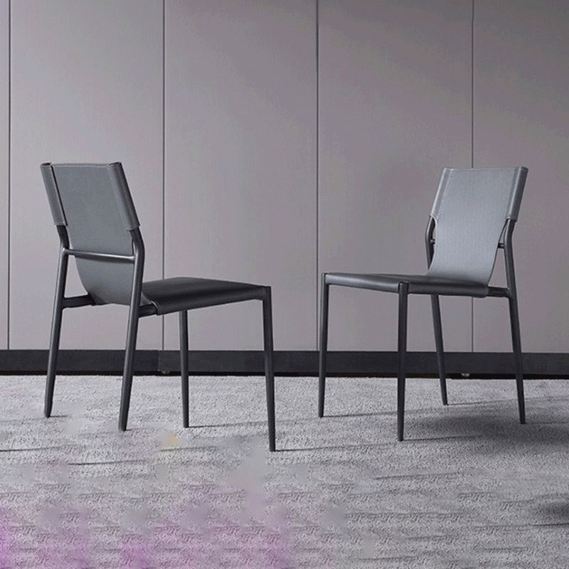 Moderne stijl zijstoel lederen eetkamerstoel met 4 poten voor thuisgebruik