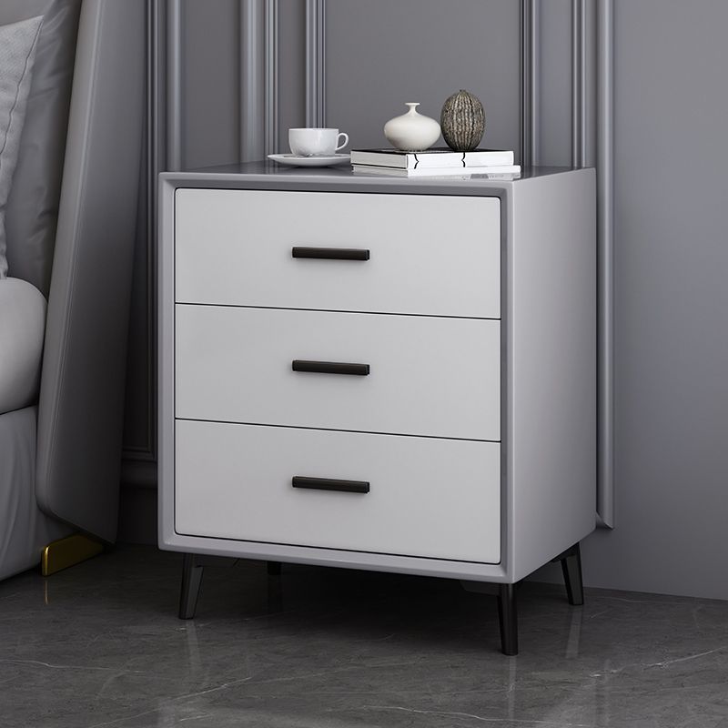 Comodino da letto antico notturno contemporaneo con gambe