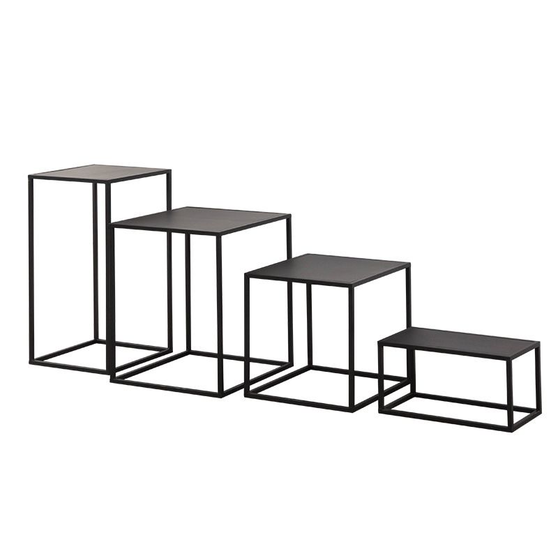 Mesa de deslizamiento de extremo de metal de mediados de siglo Mesa de esquina de sofá marco minimalista