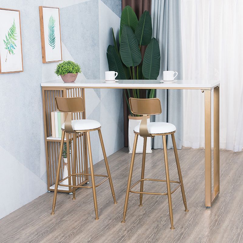 Tavolo da sgabello da bar del soggiorno con porto in pietra in pietra top bistro tavolo