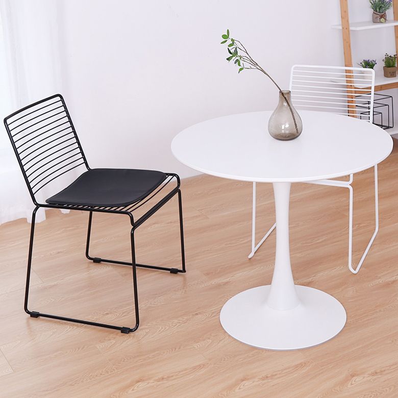 Metal Contemporary Round Dining Table Tulip Base Table for Dining Room and Kitchen Clearhalo ' dining_table' 'Dining Tables & Seating' 'Dining Tables' 'furn' 'furn_dining_table' 'Furniture' 'furniture_dining_table' 'Kitchen & Dining Furniture' 'kitchen&dining_furn' 'kitchen' 'kitchen_dining_table' 1200x1200_3692760d-514e-433e-b0fb-198354212ede