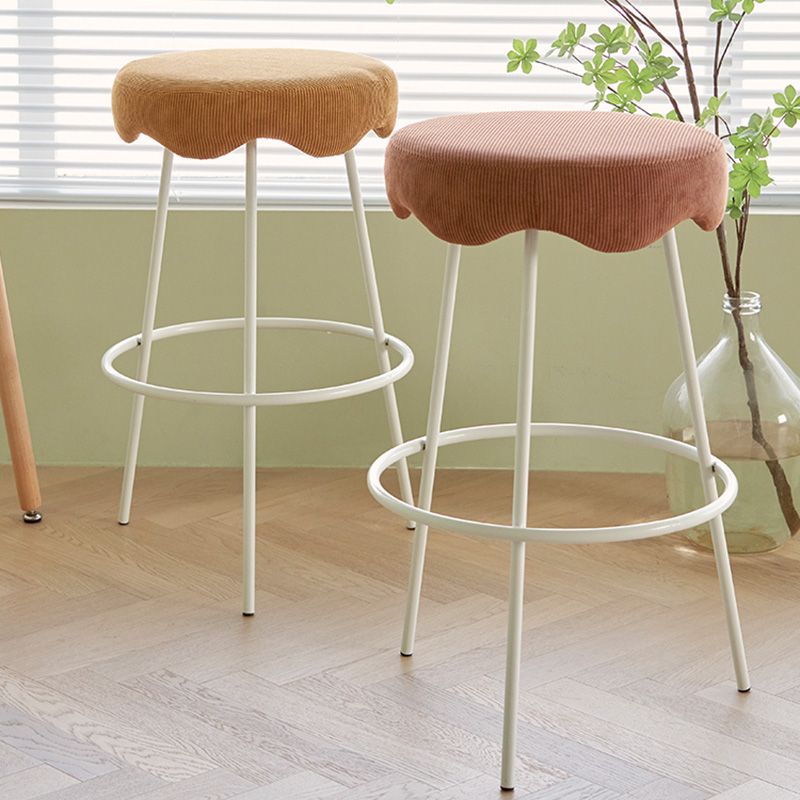 Contemporary Style Counter Stool Upholstered Bar-height Bar Stool with Metal Base Clearhalo 'Bar Furniture' 'Bar Stools' 'bar_stools' 'furn' 'furn_bar_stools' 'Furniture' 'Kitchen & Dining Furniture' 1200x1200_369556da-65fd-4011-bbea-09a335cb5a0e