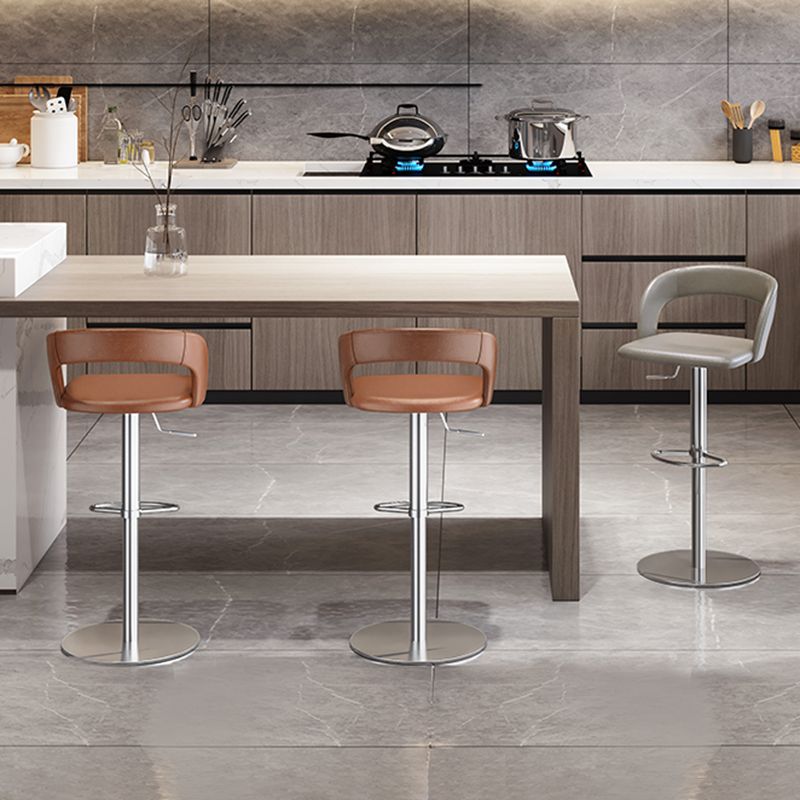 Verstellbare Zählerhöhenhocker modern