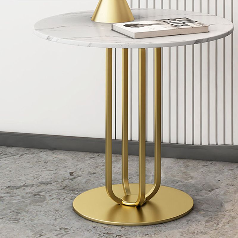 Tavolo da divano con divano di divano in metallo di marmo rotondo contemporaneo