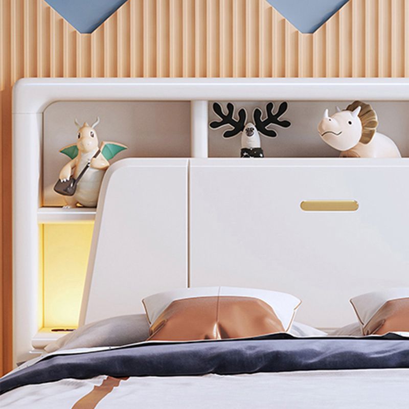 モダンウッドスタンダードベッドブックケースには、ヘッドボード付きのベッドフレームが含まれています