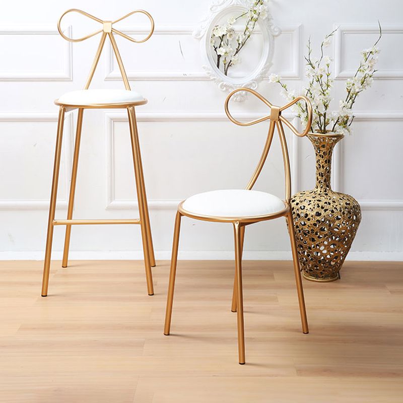 Round Leather and Metal Counter Stool Scandinavian Low Back Counter Bar Stool Clearhalo 'Bar Furniture' 'Bar Stools' 'bar_stools' 'furn' 'furn_bar_stools' 'Furniture' 'Kitchen & Dining Furniture' 1200x1200_37a7bff6-7cdf-4393-833c-5fb688abb683