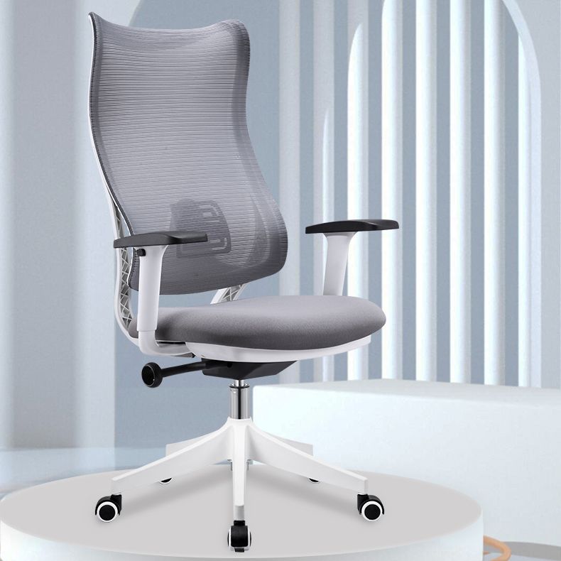 現代的な通気性エアグリッドスイベルチェアマイクロファイバーカンファレンスハイバックチェア