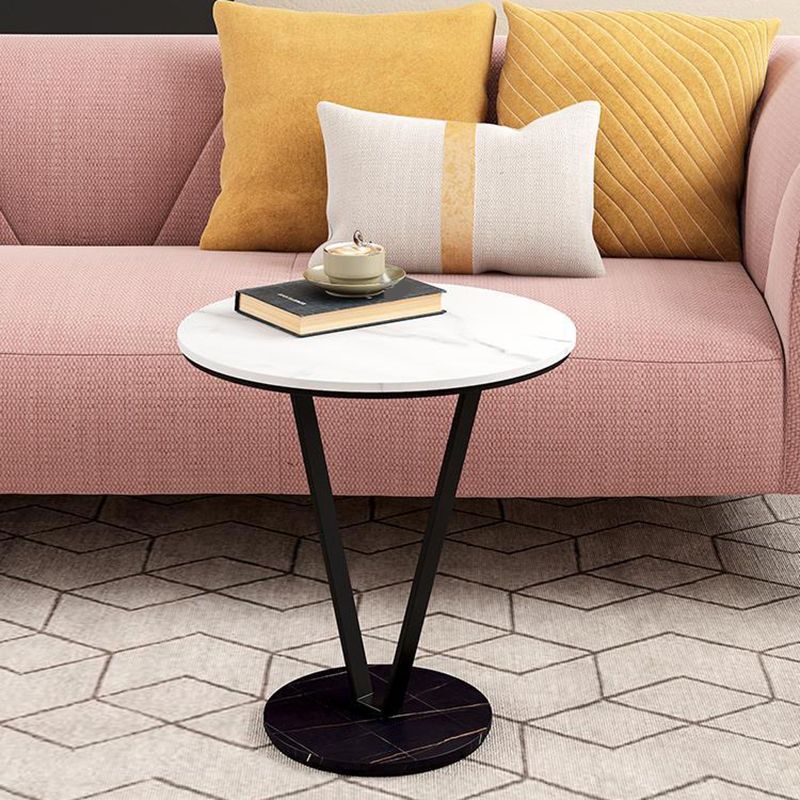 Mesa de metal X-Base X-Base de 23.6 "de altura